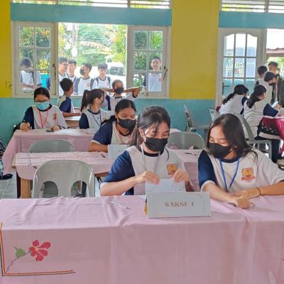 Kesibukan Di Sela Sela Pemilu