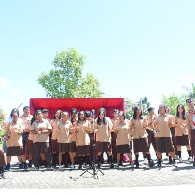 Penampilan Kelas 11 Ips Saat Mpls